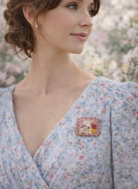 Image 2 of Broche brodée Douceur de printemps
