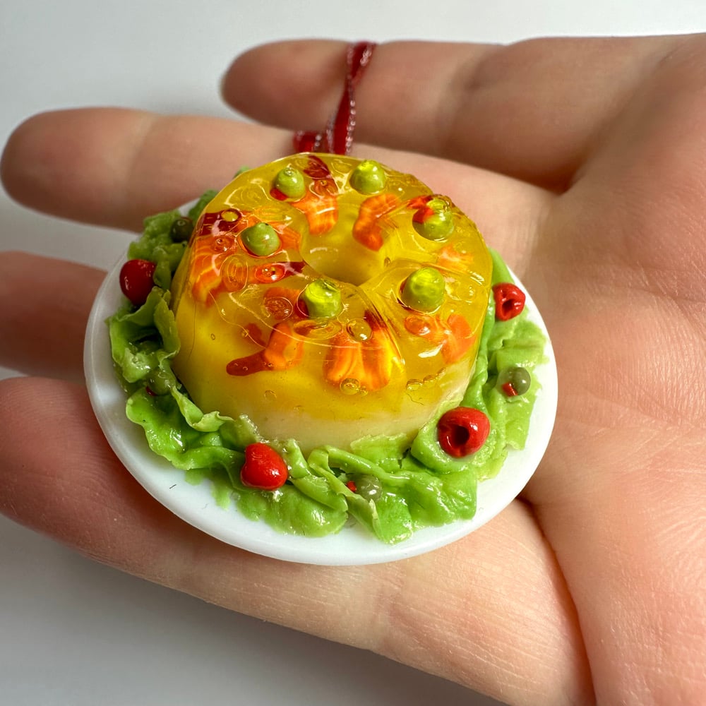 Image of Shrimp and Olives Gelatin Ornament