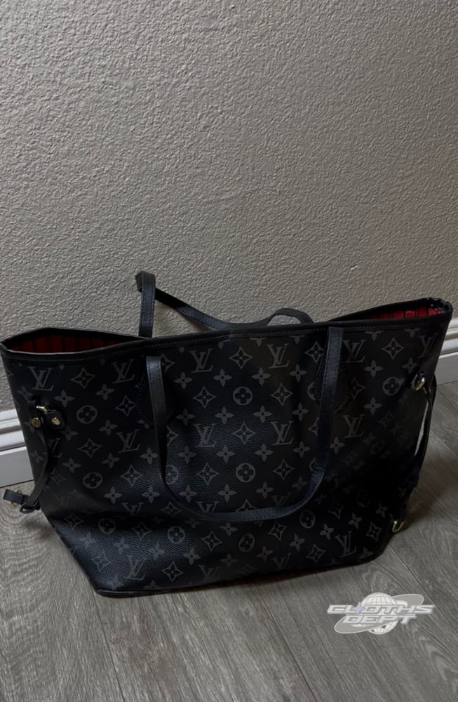 Image of LV Woman Tote Bags