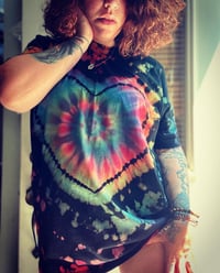 Image 1 of TRUE LOVE - Basic Tee