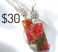 Image 2 of Seahorse Earrings Necklace Set