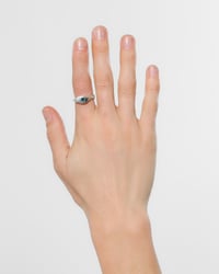 Image 3 of Ulna Ring Emerald 