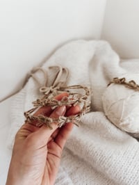 Image 4 of twine bow halo