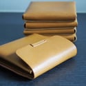 Origami 3-in-1 wallet in tanned color