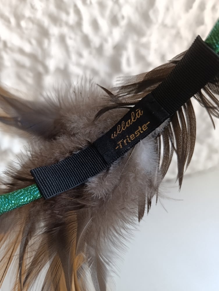 Image of Cerchietto piume di gallo verde/ruggine/moro