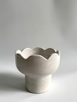 Image of  Pedestal bowl - small 