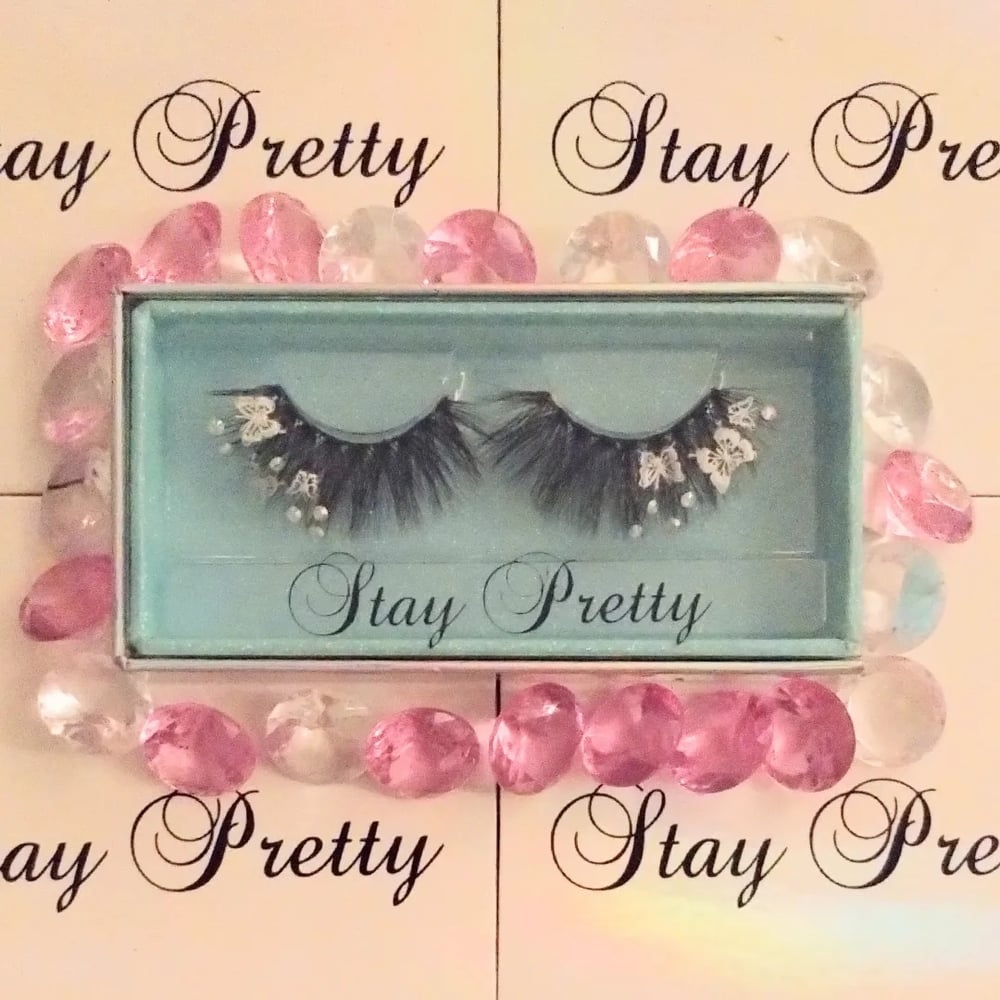 Image of Pretty Lil Butterfly ✨🦋