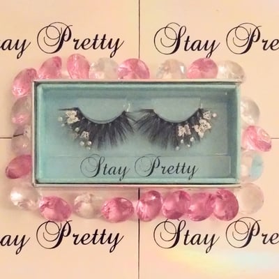 Image of Pretty Lil Butterfly ✨🦋