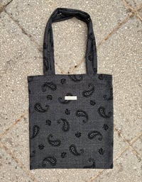 V4 Handmade Tote