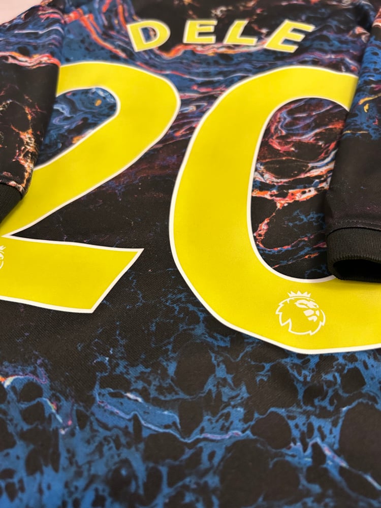 Image of Tottenham Hotspur “DELE 20” 2021/22 Away Shirt + patches (XL)