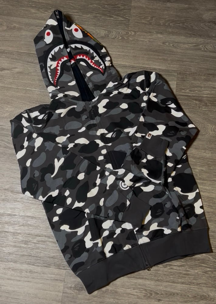 Image of BPE Black/White Double Hoodie (Full ZipUp)