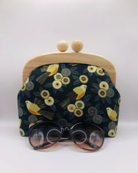 Image 4 of Golden Birds Clutch