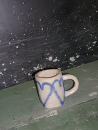 Image 2 of Hearts mug