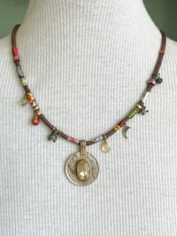 Image 4 of Kuchi Opal necklace (4)