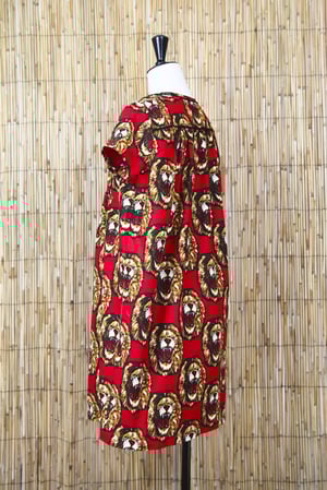 ROBE LION rouge 