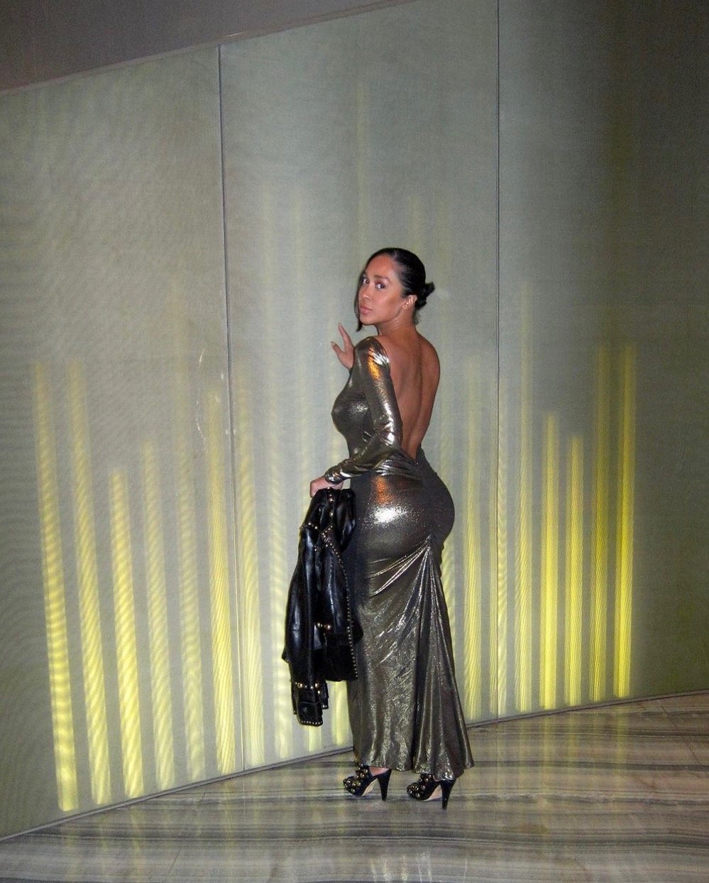 Image of METALLIC GOLD BACKLESS RUCHED MAXI DRESS (MEDIUM)