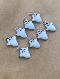 Image 2 of Lil Ghostlings - platinum lustre 