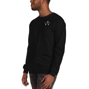 Image of Groomed Long Sleeve Shirt