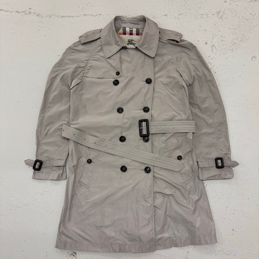 Image of Burberry Double Breasted Nylon Trench, Size Medium