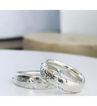 Image 3 of Comfort sand texture ring 