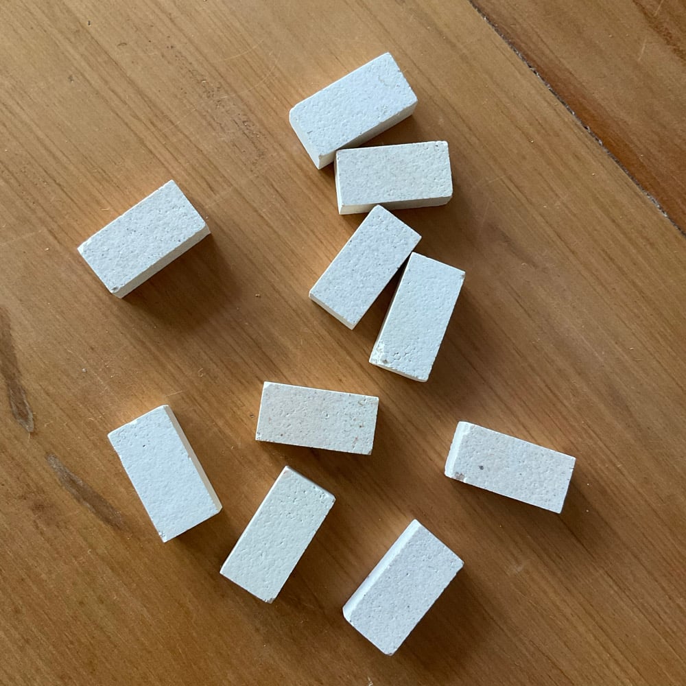 Image of Kiddibricks (white) & Vesta Tin