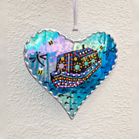 SMALL NARROWBOAT SCENE HEART