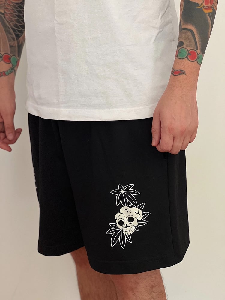 Image of Skull Shorts