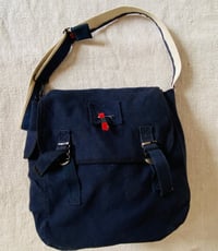 Image 3 of military vintage bag