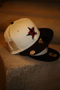Image 4 of 2017 Champions Hat Clip 2 Pack