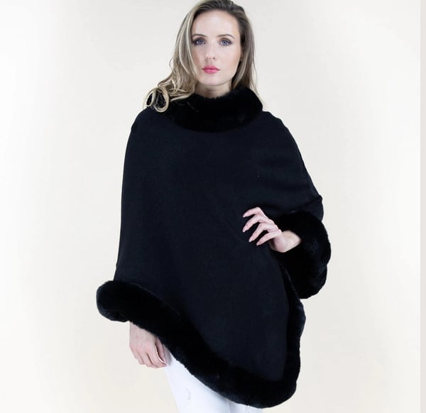 Image of Cassandra love (Black)poncho 