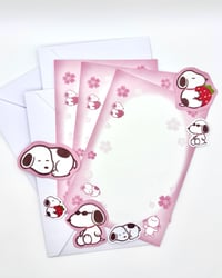 Image 1 of Sakura Snoopy Stationery Set