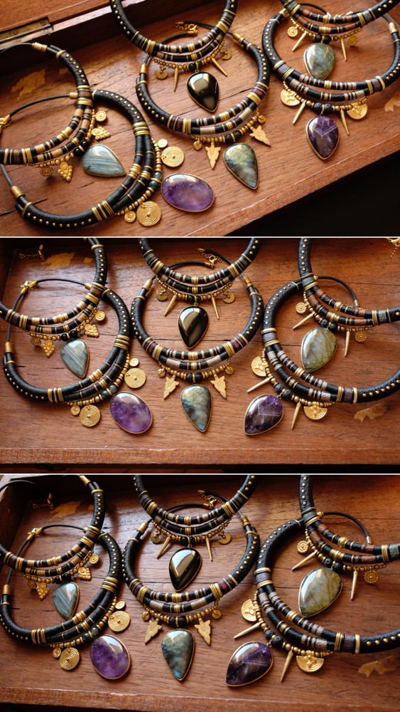 Image of Zaira collection