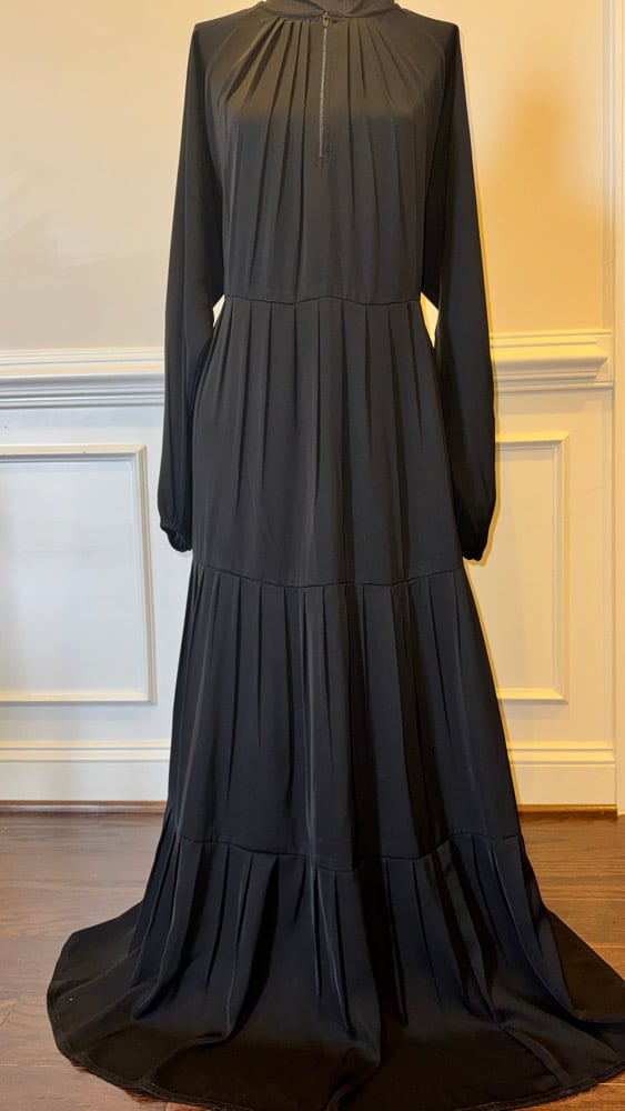 Image of Classic Black Tier 