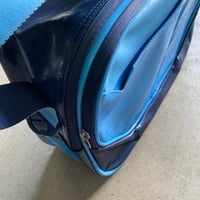 Image 4 of NIKE MESSENGER BAG