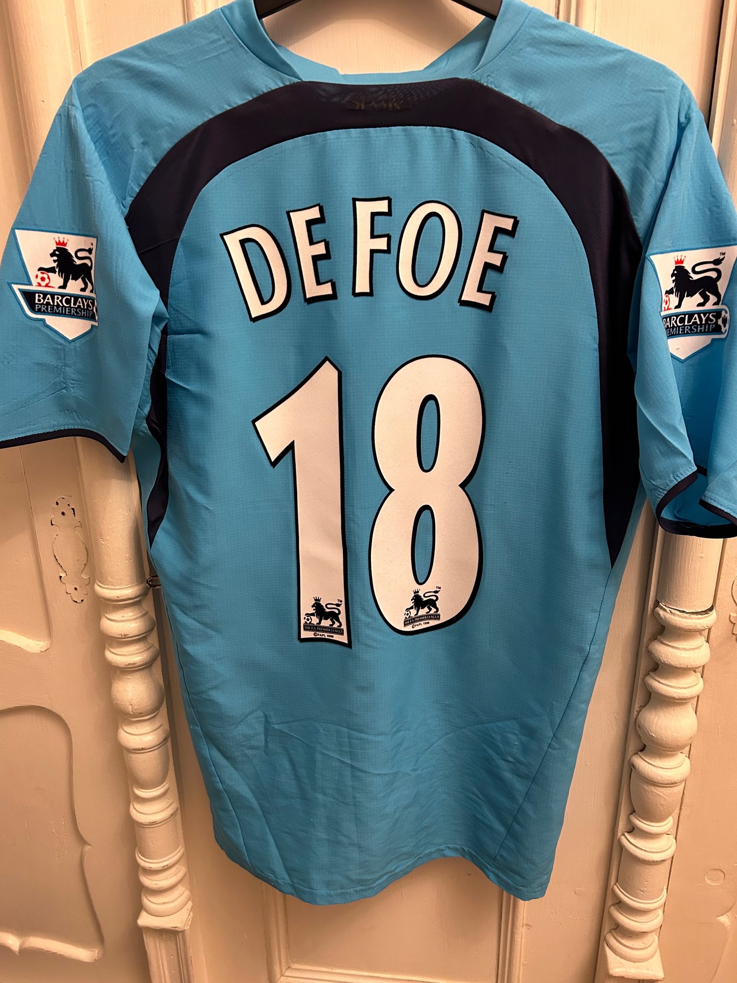 Image of Tottenham Hotspur “DEFOE 18” 2006/07 Away Shirt + PL patches (M)