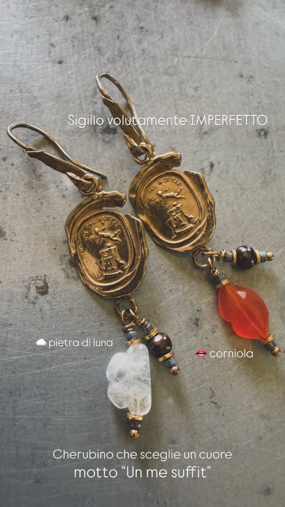 Image of Monachelle | Sigilli | pietre scolpite