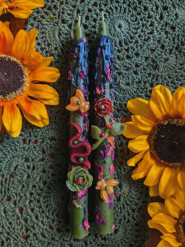 Image of Rose Garden Taper Set