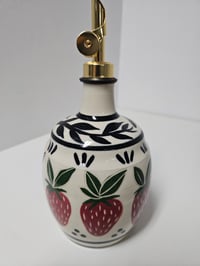 Image 2 of Oil Bottle 7 - Big strawbs