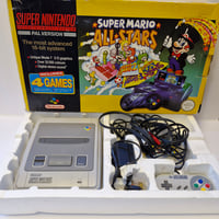 Image 4 of Super Nintendo Console - Super Mario All Stars Edition (PAL Version)