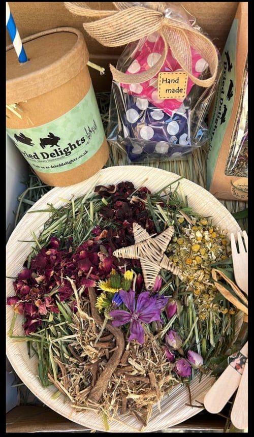 Image of Picnic box (FAKEAWAY RANGE)