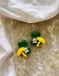 Image 2 of Summer Froggies