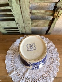 Image 3 of Le vase en faïence Delft