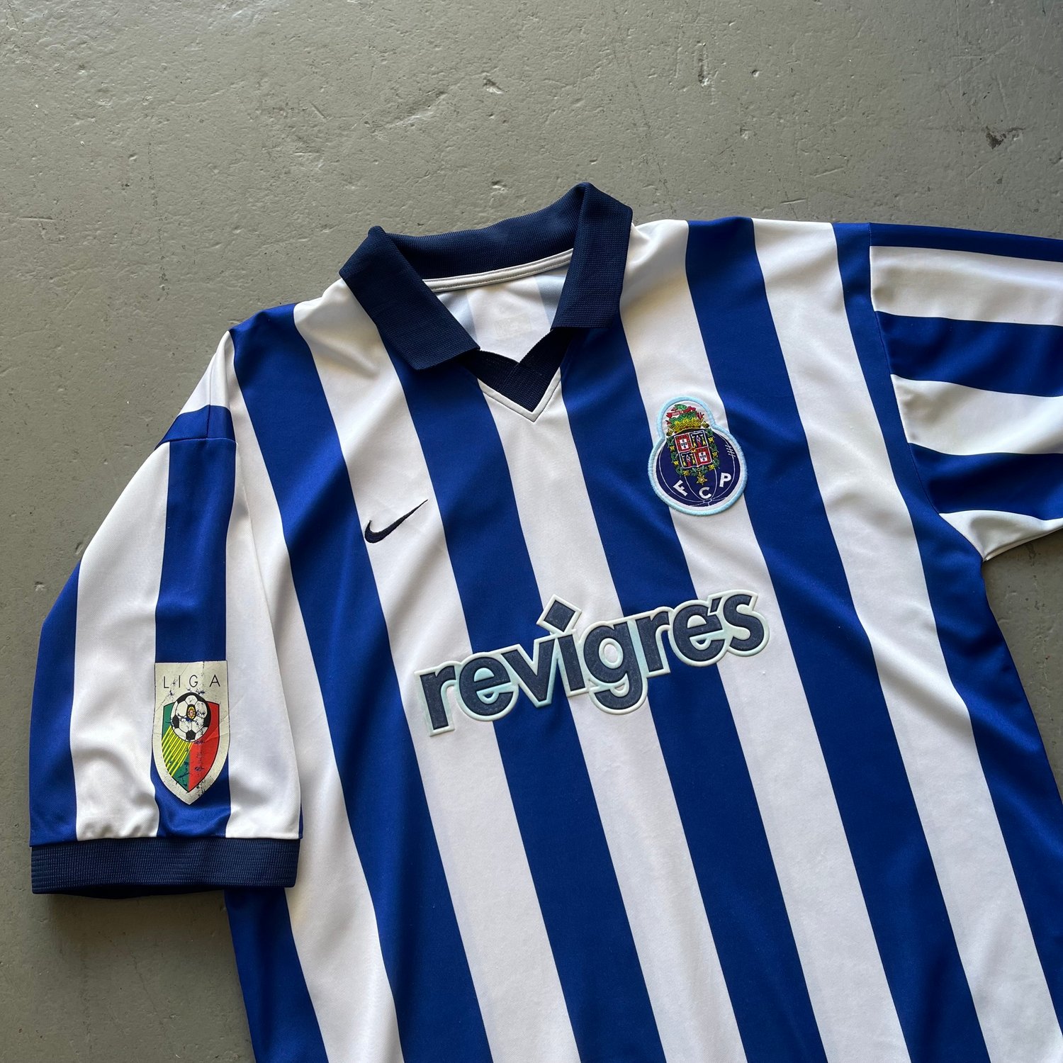 Image of 02/03 Porto home shirt size xl 