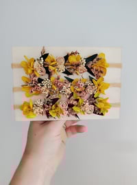 Image 2 of Mini halo chanel