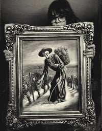 Image 9 of Esqueleto vendimiando