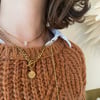 A V A | Collier  chaine gourmette pendentif bohème