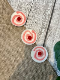 Image 2 of Berry pudding scented  pretty pot