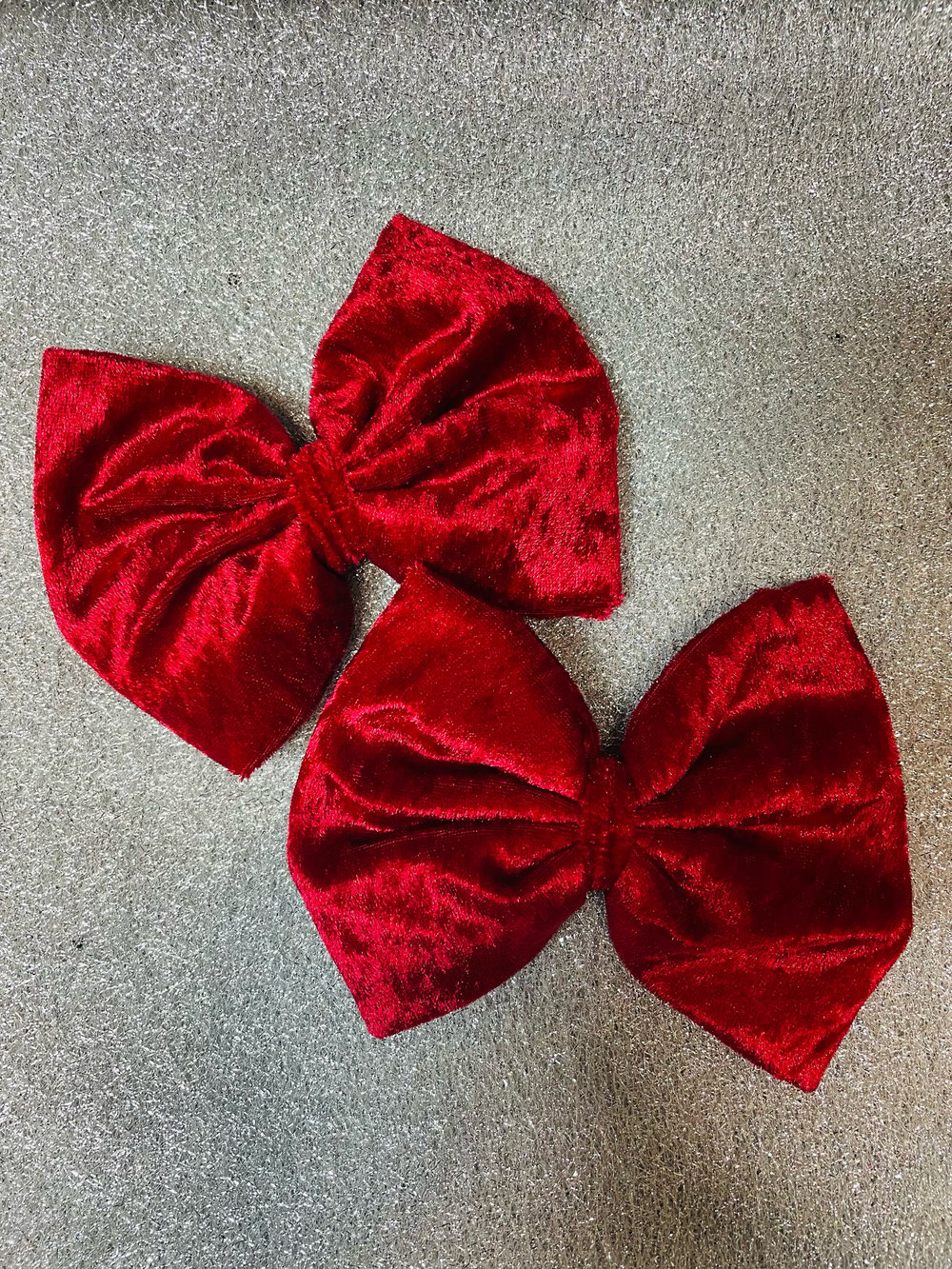 JumBOW velvet bows 