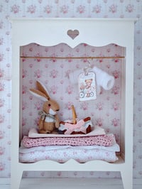 Image 1 of armario flores 