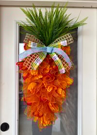 Image 1 of Carrot Wreath